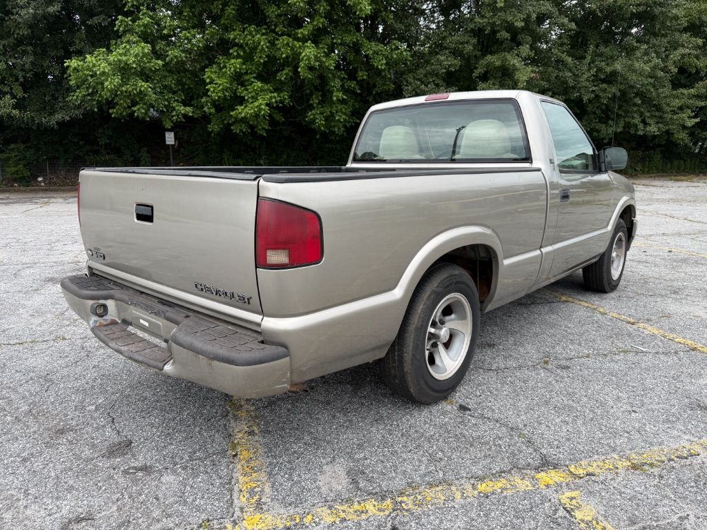 1999 Chevrolet S10 - $4,000