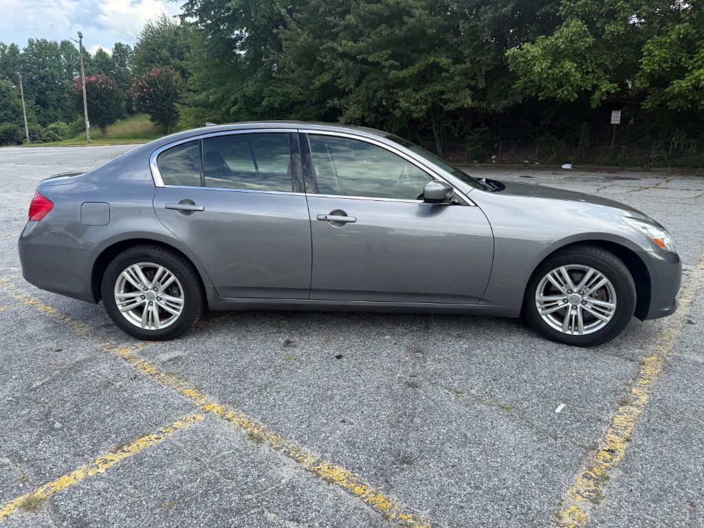2012 INFINITI G - $10,500