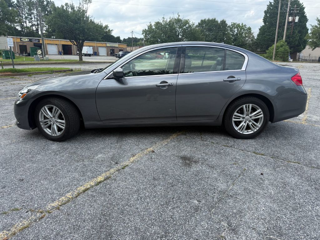 2012 INFINITI G - $10,500