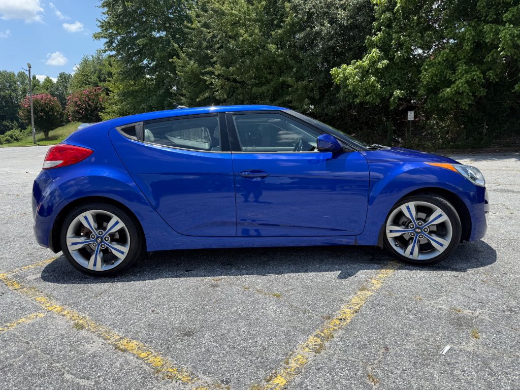 2012 Hyundai Veloster - $7,500