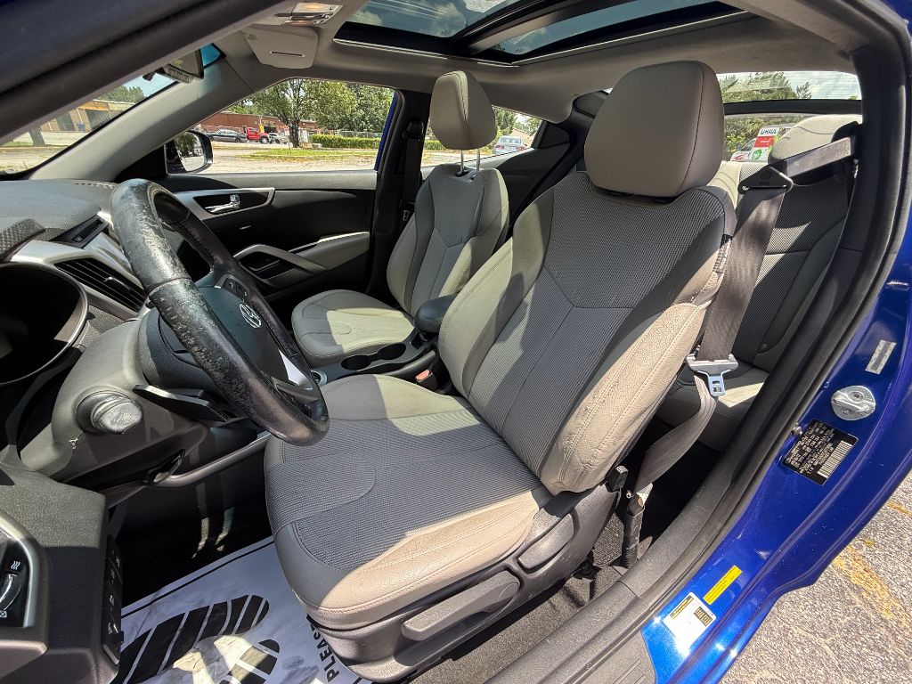 2012 Hyundai Veloster - $7,500
