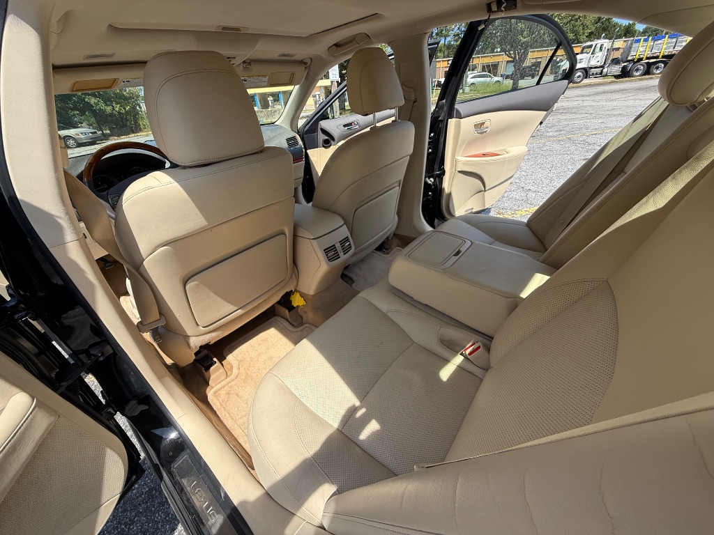 2010 Lexus ES - $9,900
