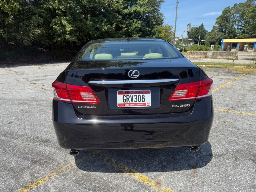 2010 Lexus ES - $9,900