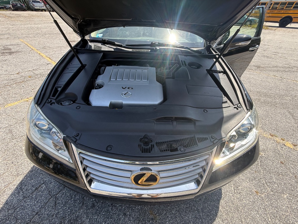 2010 Lexus ES - $9,900