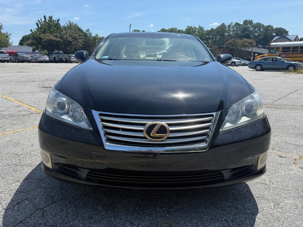 2010 Lexus ES - $9,900
