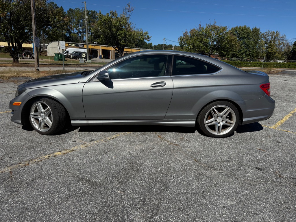 2014 Mercedes-Benz C-Class - $8,500