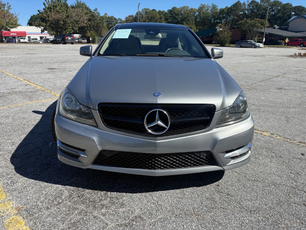 2014 Mercedes-Benz C-Class - $8,500