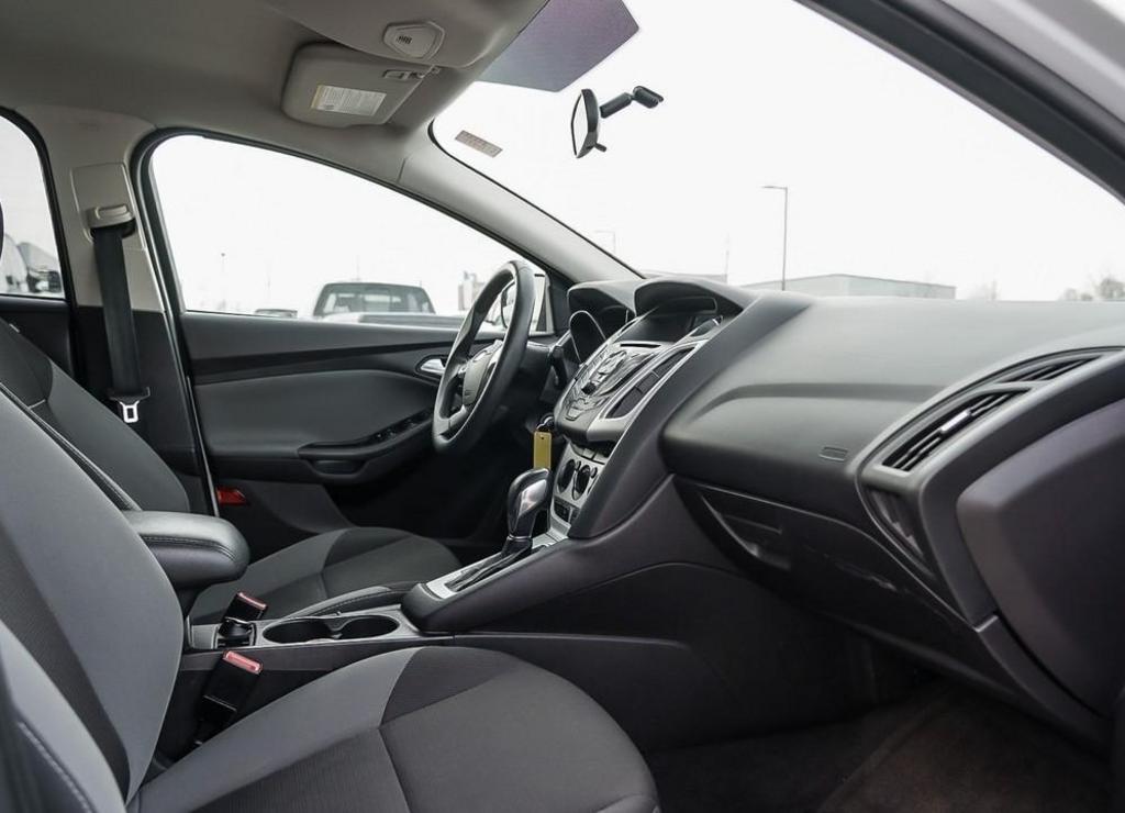 2014 Ford Focus - $5,900