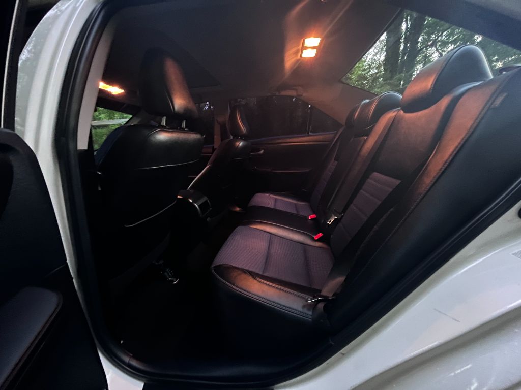 2016 Toyota Camry - $11,995