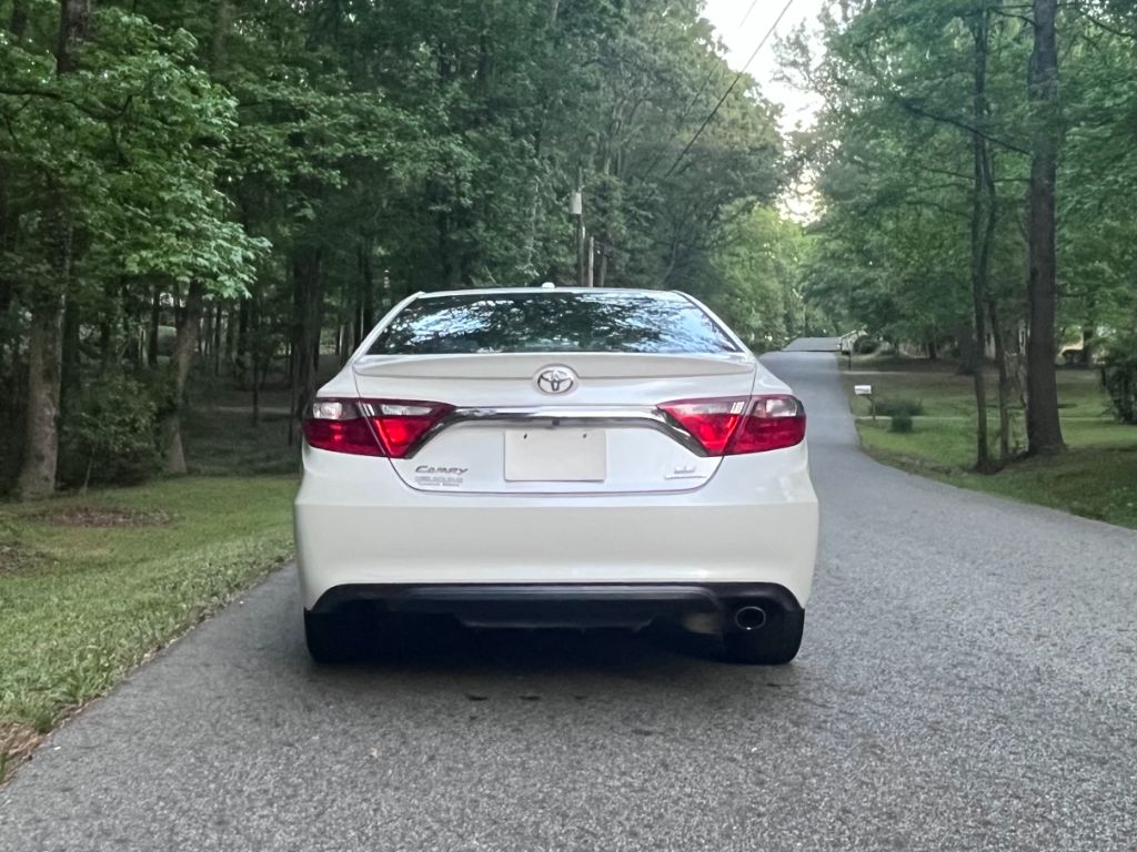 2016 Toyota Camry - $11,995
