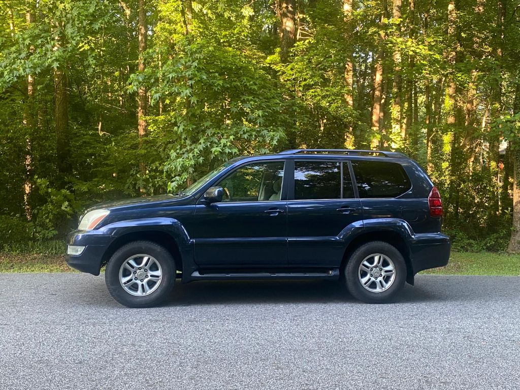 2004 Lexus GX - $8,995