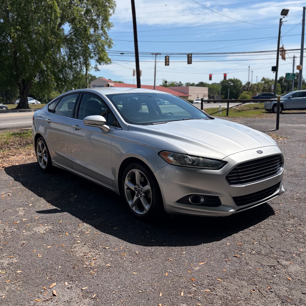 2016 Ford Fusion - $8,499