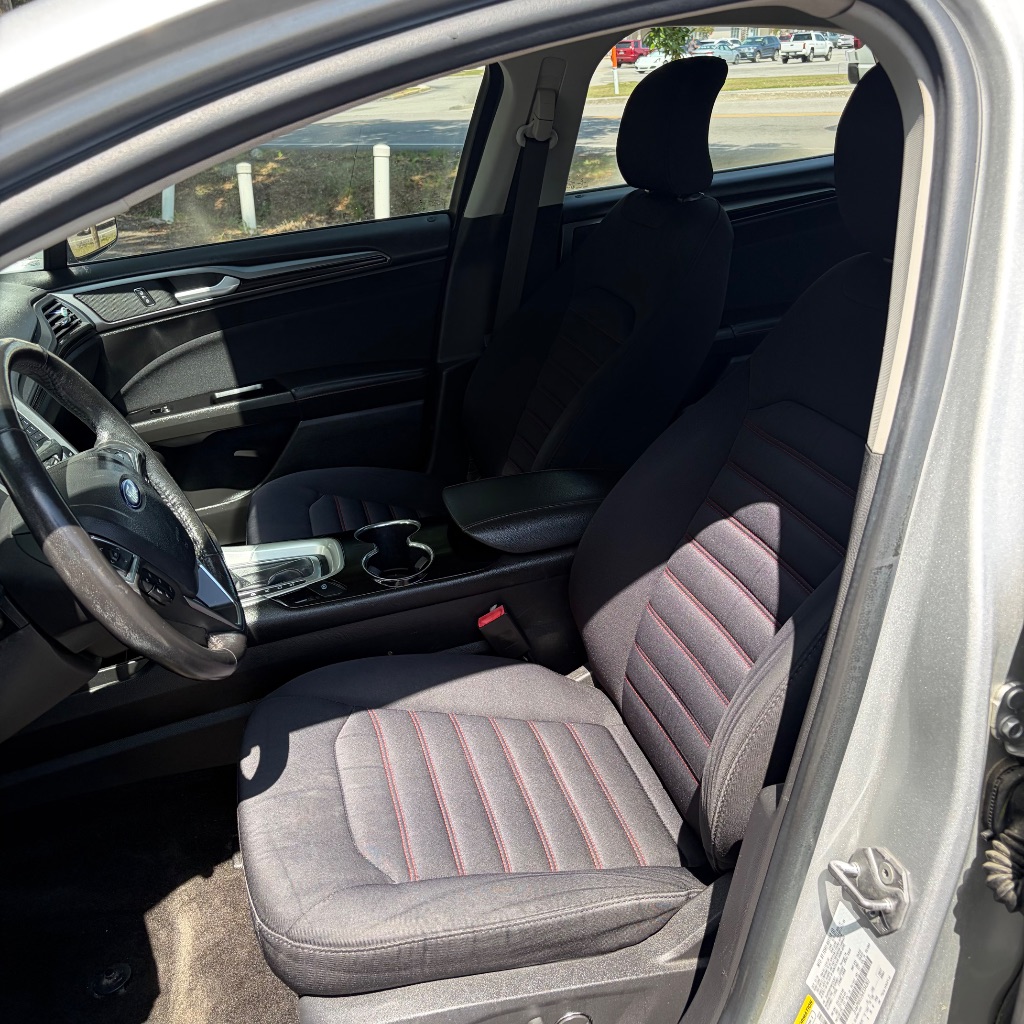 2016 Ford Fusion - $8,499