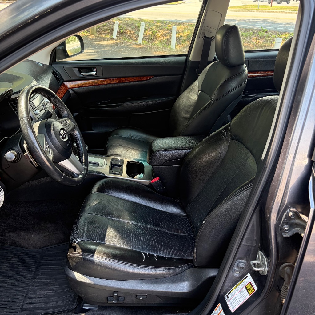 2010 Subaru Legacy - $4,500