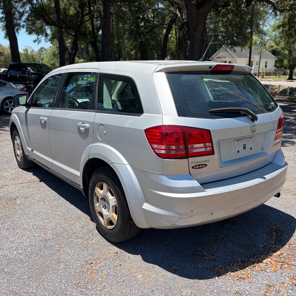 2009 Dodge Journey - $5,000