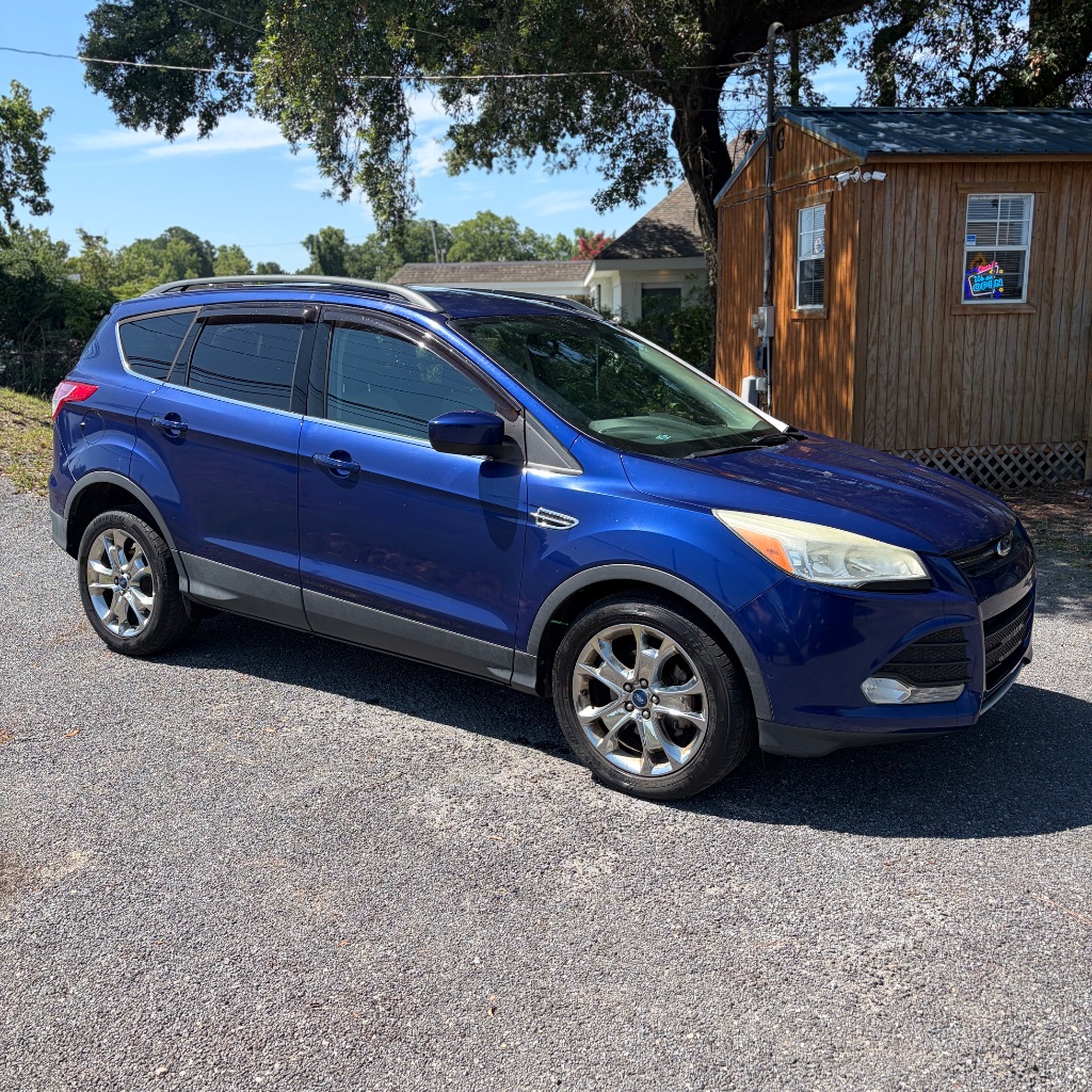 2014 Ford Escape - $6,499