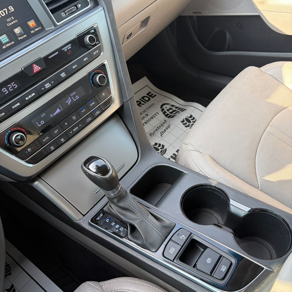 2017 Hyundai Sonata - $8,500