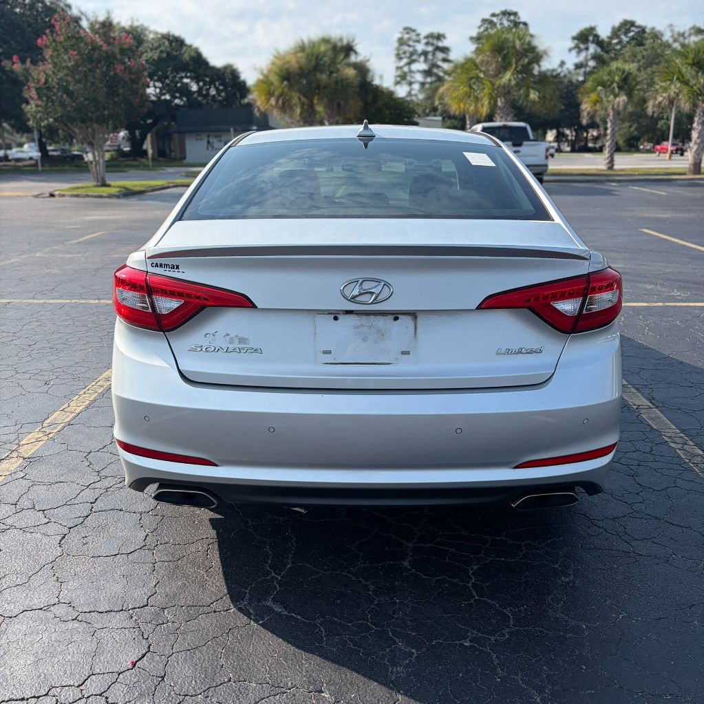 2017 Hyundai Sonata - $8,500