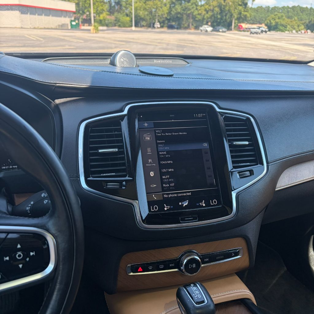 2016 Volvo XC90 - $11,500