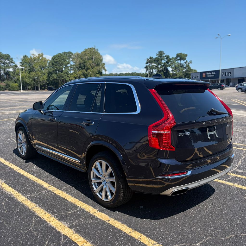 2016 Volvo XC90 - $11,500