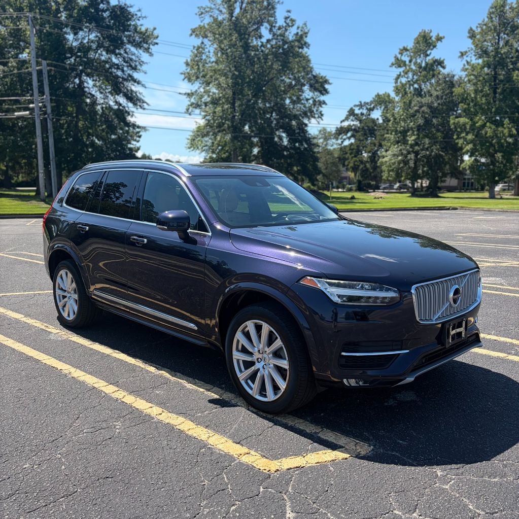 2016 Volvo XC90 - $11,500