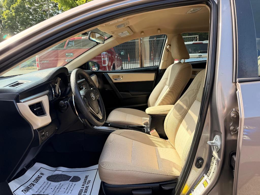 2015 Toyota Corolla - $14,900