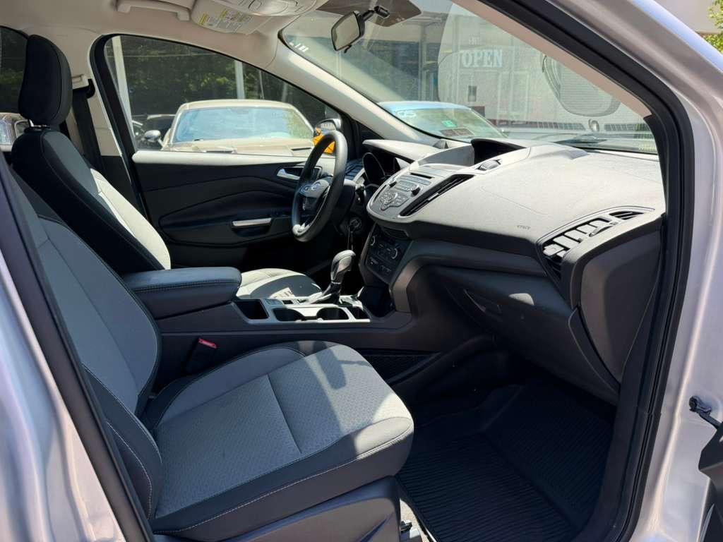 2018 Ford Escape - $13,900