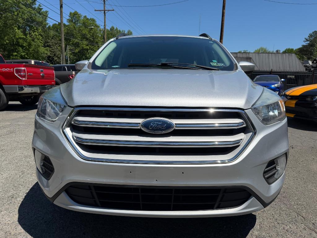 2018 Ford Escape - $13,900