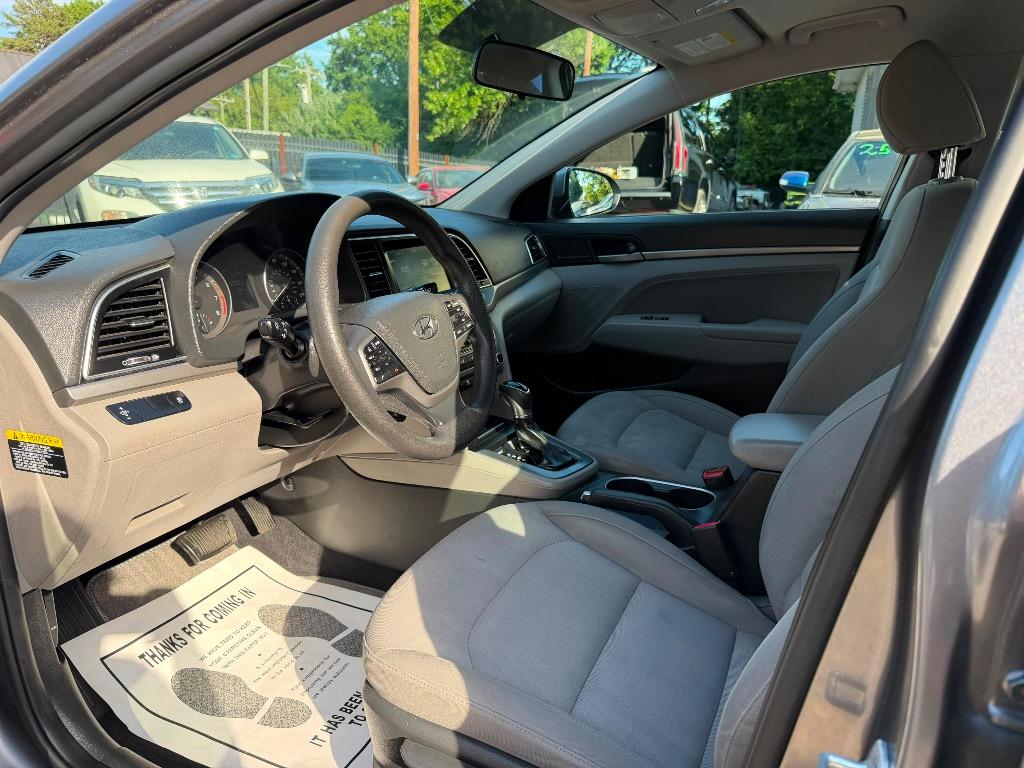 2017 Hyundai Elantra - $13,900