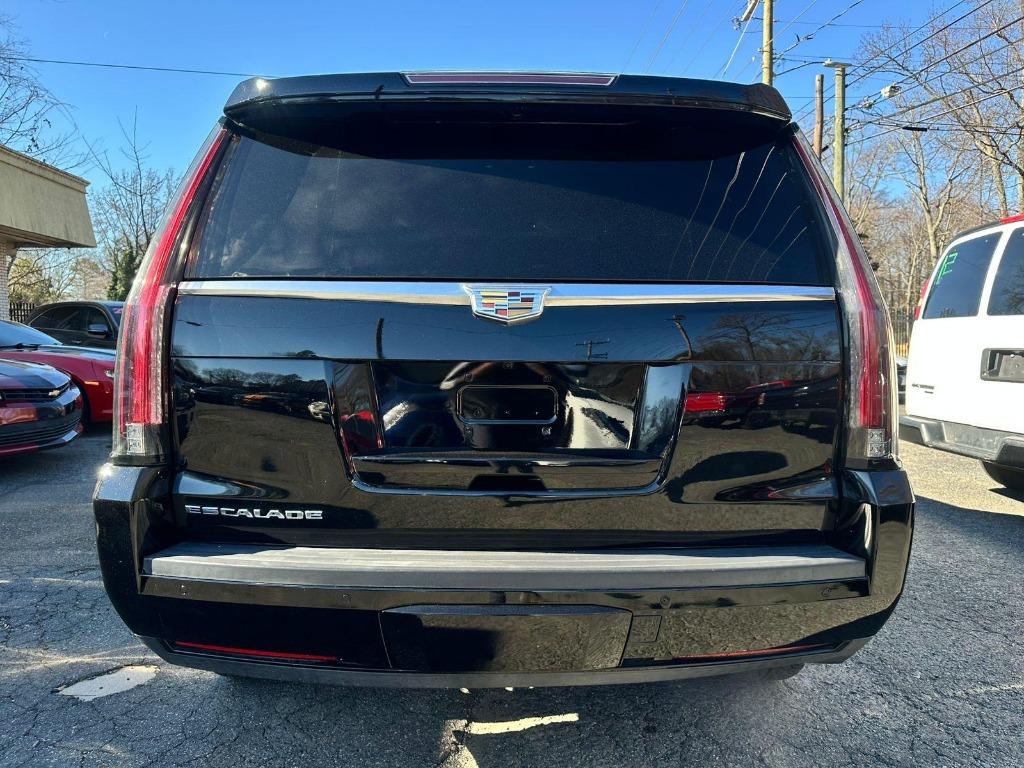 2016 Cadillac Escalade - $26,900