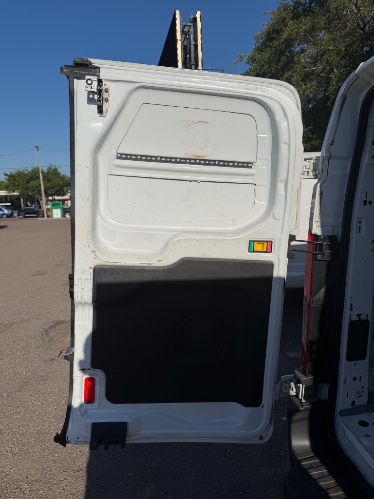2016 Ford Transit - $14,999