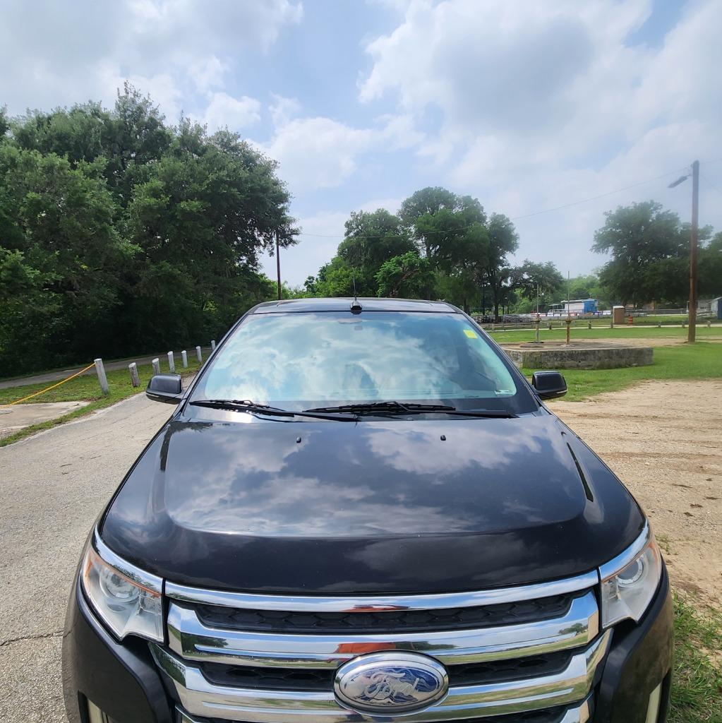 2014 Ford Edge - $8,995