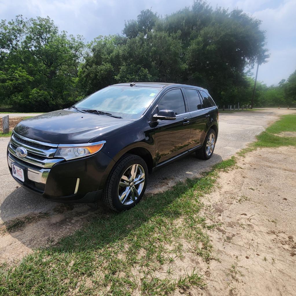 2014 Ford Edge - $8,995