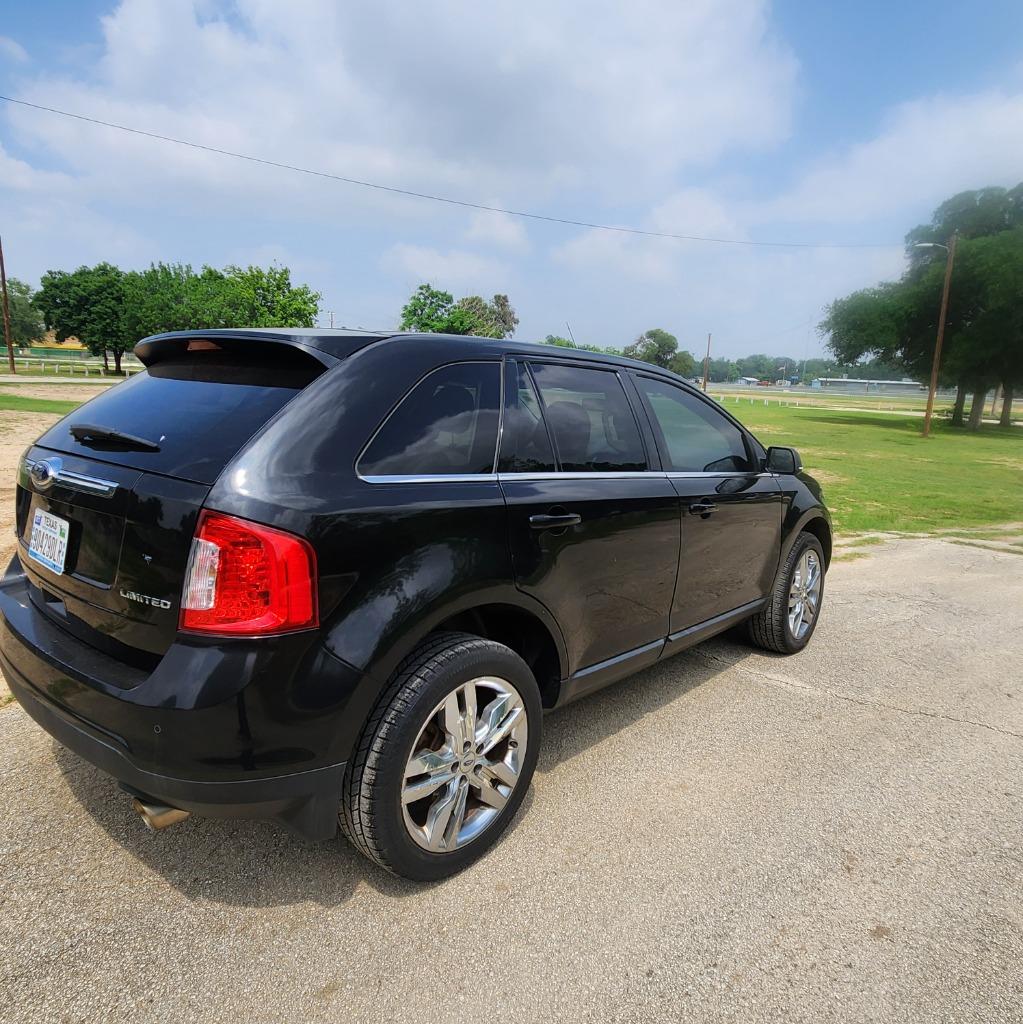 2014 Ford Edge - $8,995