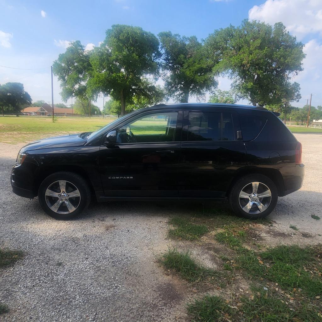 2017 Jeep Compass - $9,995