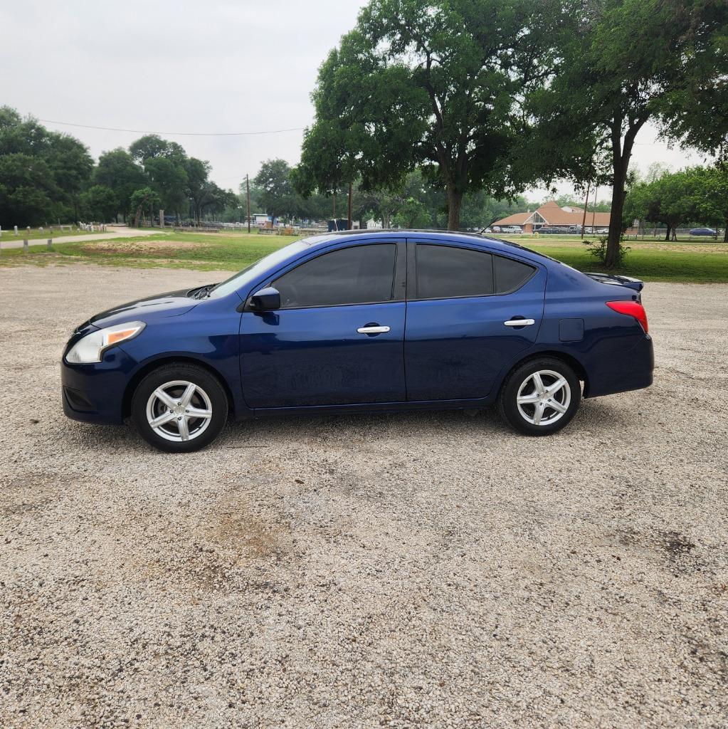 2018 Nissan Versa - $8,995