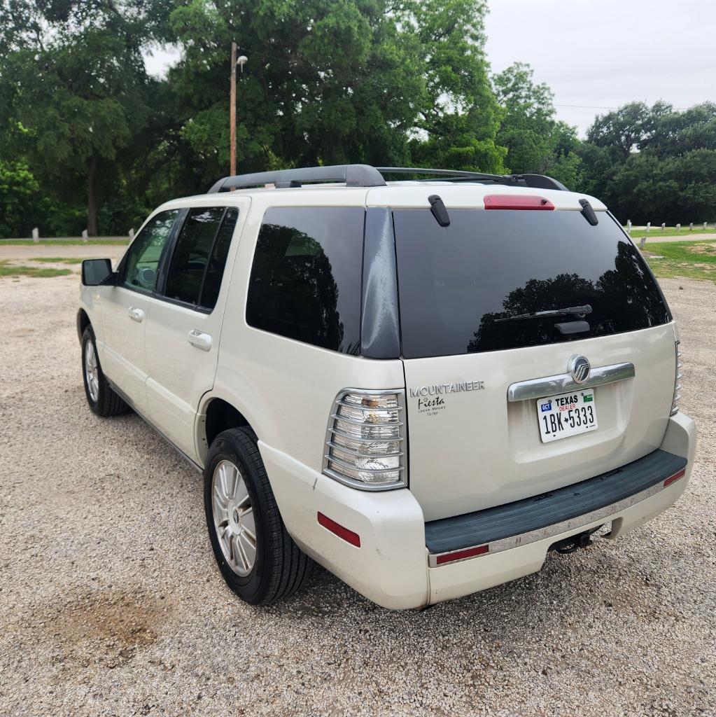 2006 Mercury Mountaineer - $5,995