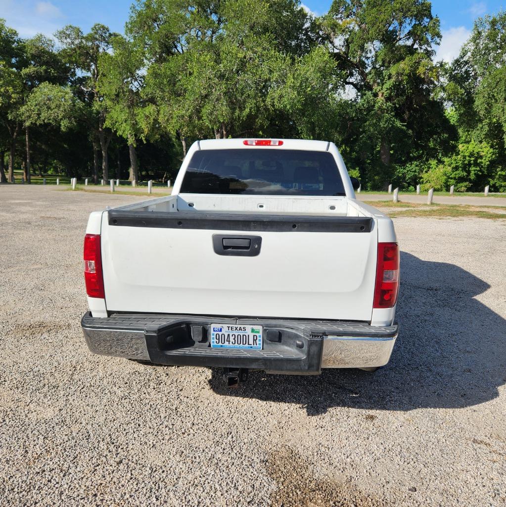 2013 Chevrolet Silverado - $13,995