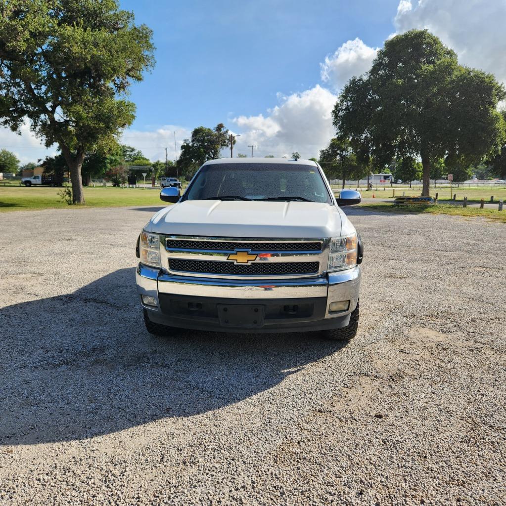 2013 Chevrolet Silverado - $13,995