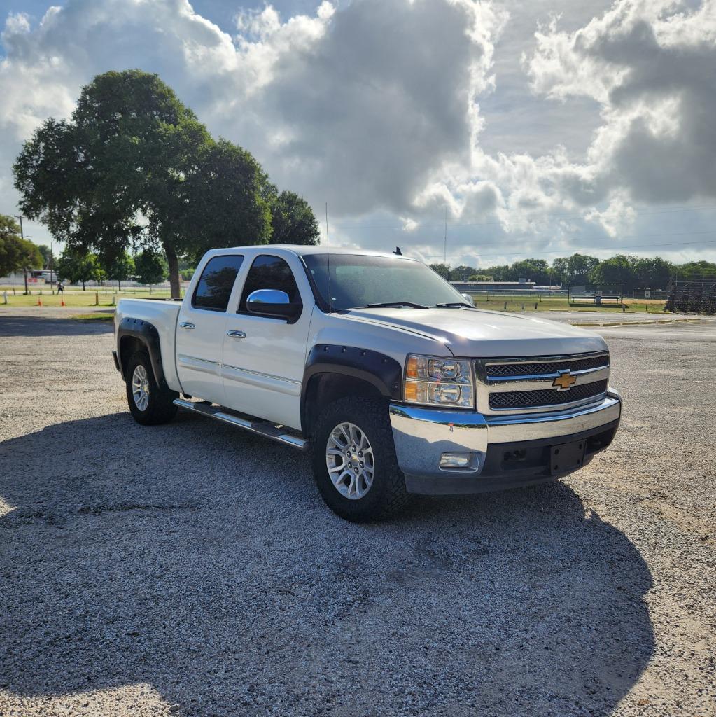 2013 Chevrolet Silverado - $13,995