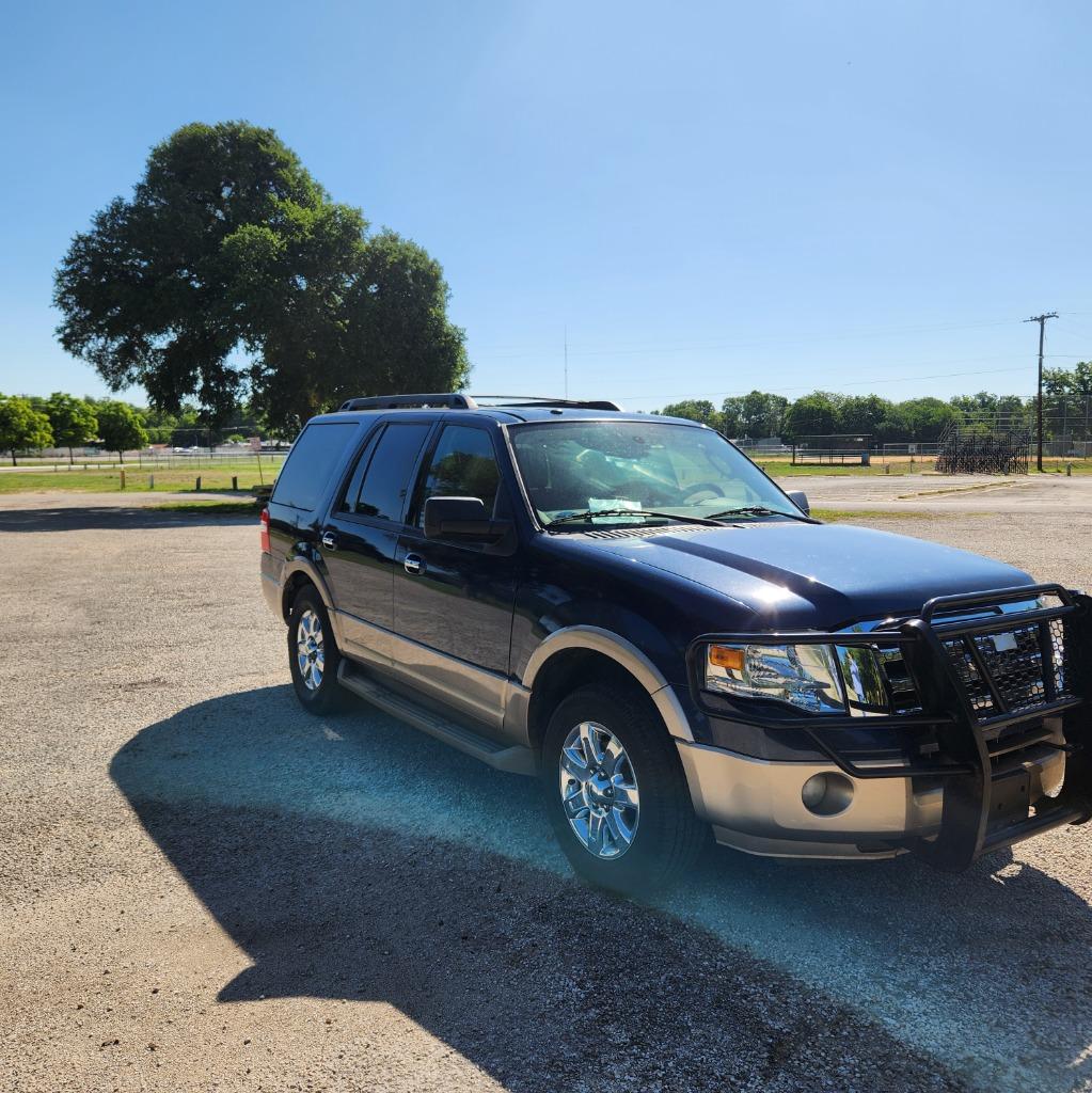 2014 Ford Expedition - $12,995
