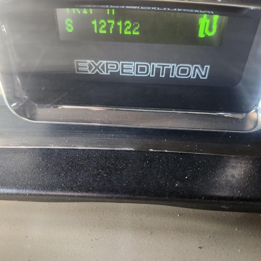 2014 Ford Expedition - $12,995