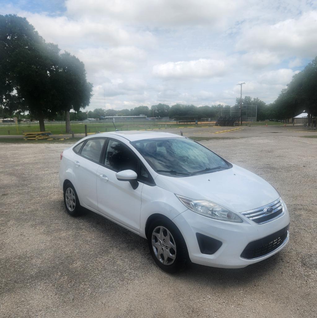 2012 Ford Fiesta - $6,995