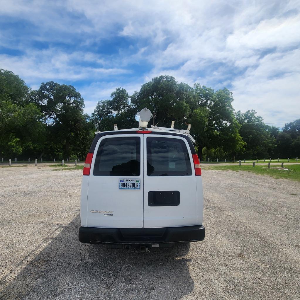 2012 Chevrolet G2500 Vans