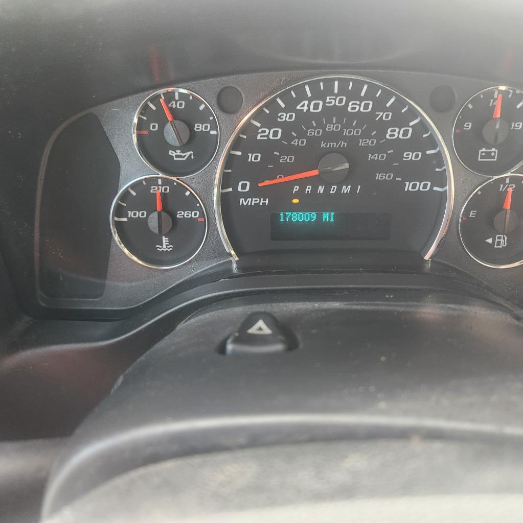 2012 Chevrolet G2500 Vans