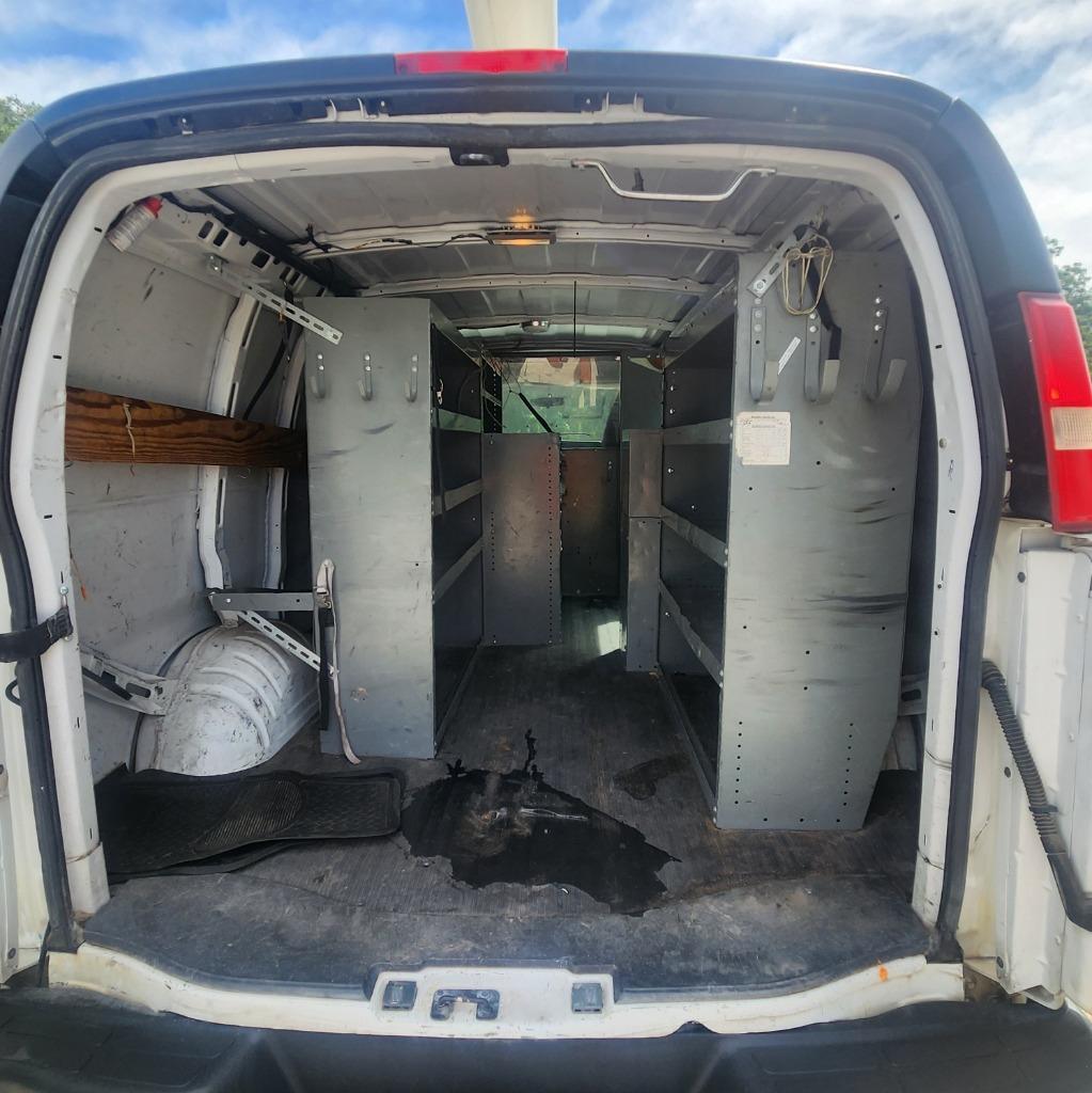 2012 Chevrolet G2500 Vans
