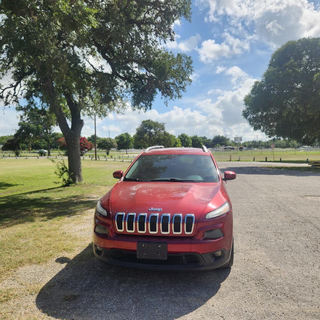 2016 Jeep Cherokee - $8,995