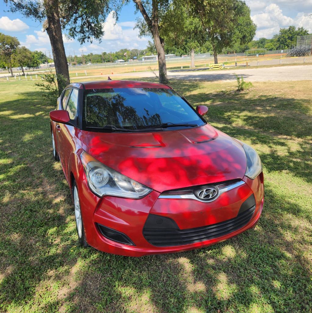 2015 Hyundai Veloster - $4,995