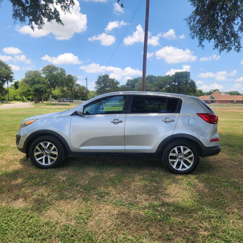 2016 Kia Sportage - $8,995