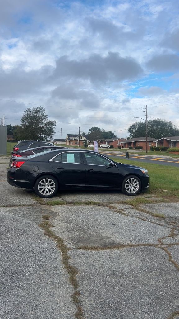 2015 Chevrolet Malibu - $10,000